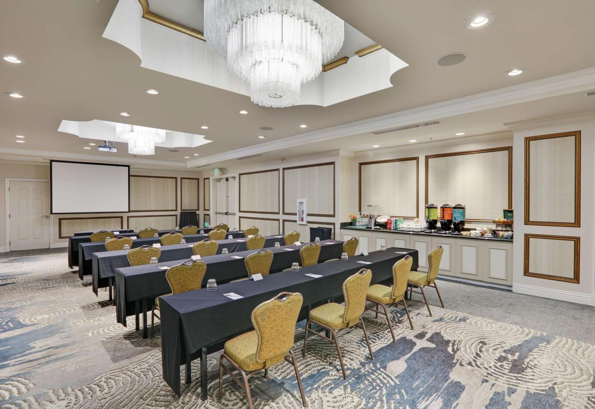 Hilton Garden Inn San Diego Del Mar Ngoại thất bức ảnh